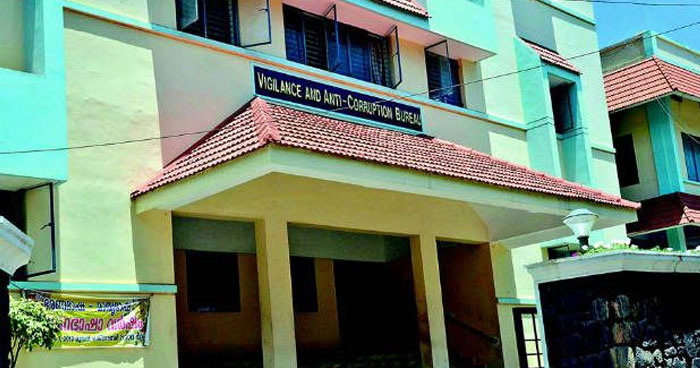 നിലമ്പൂരിൽ കൈക്കൂലി വാങ്ങുന്നതിനിടെ വി.ഇ.ഒ അറസ്റ്റിൽ