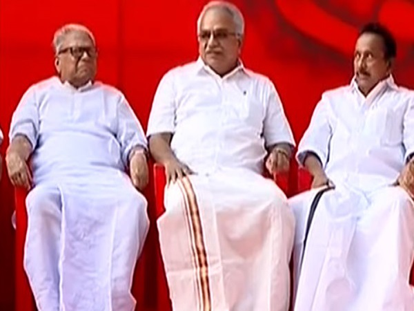 മോദിയും ബി.ജെ.പിയും നിരോധിച്ച നോട്ട് പോലെയാകുമെന്ന് വി.എസ്