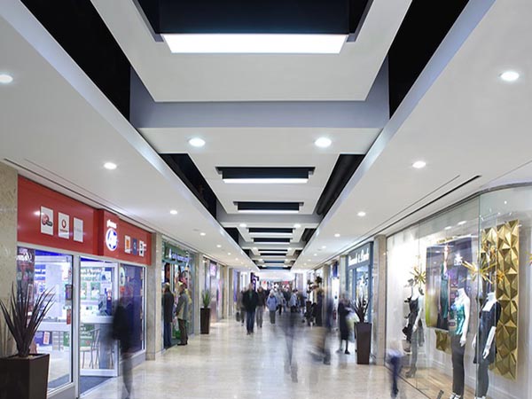 എ.സി പ്രവര്‍ത്തിപ്പിക്കാത്ത ഷോപ്പിങ് മാളുകള്‍ കുടുങ്ങും; അനുമതി നിഷേധിക്കുമെന്ന് മുഖ്യമന്ത്രി