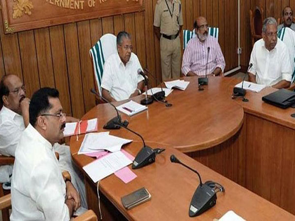 സ്ഥിരപ്പെടുത്തല്‍ നിര്‍ത്തിവെക്കാന്‍ മന്ത്രിസഭാ തീരുമാനം