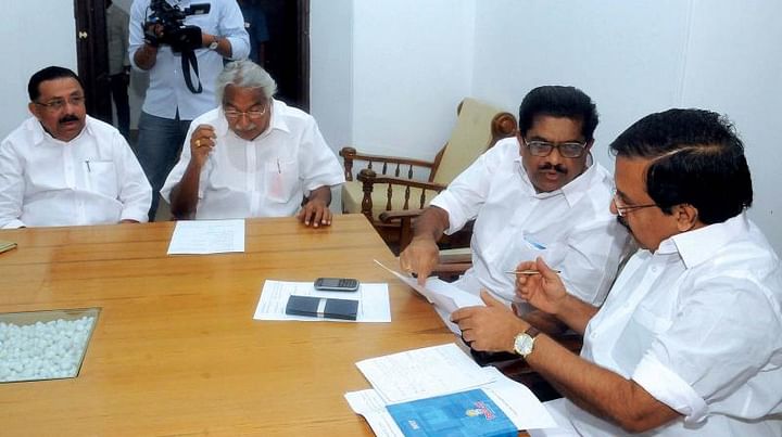 കോൺഗ്രസിലെ തര്‍ക്കങ്ങള്‍ പരിഹരിക്കാന്‍ തിരക്കിട്ട നീക്കം; ഇരിക്കൂരിൽ അനുരഞ്ജന നീക്കവുമായി എ ഗ്രൂപ്പ് നേതാക്കള്‍