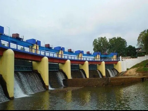 അ​രു​വി​ക്ക​ര ഡാ​മി​ന്‍റെ ഷ​ട്ട​ർ വീ​ണ്ടും ഉ​യ​ർ​ത്തി; ജാ​ഗ്ര​താ നി​ർ​ദേ​ശം