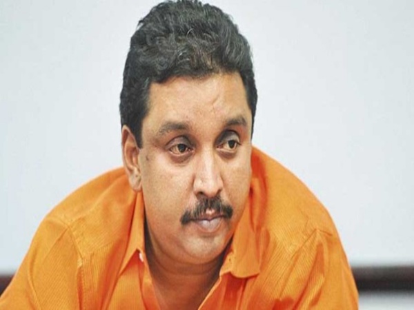ആർഎസ്പിയിൽ ഭിന്നത; ഷിബു ബേബി ജോൺ പാർട്ടിയിൽ നിന്ന് അവധിയെടുത്തു