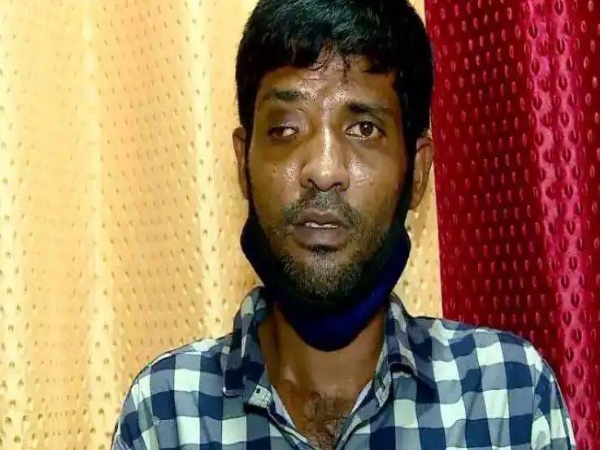 മുടിയിൽ പിടിച്ചു ശുചിമുറിയിലേക്കു വലിച്ചിഴച്ചു, കരഞ്ഞപ്പോൾ വായിൽ ഷാൾ തിരുകി. ക്രൂരത വിവരിച്ച് ബാബുക്കുട്ടൻ.