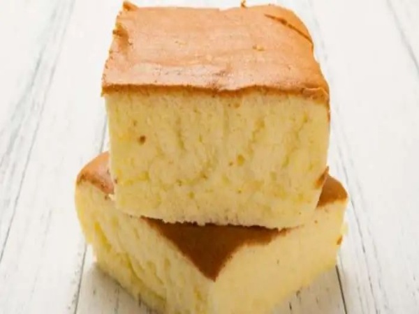 മുട്ട ഉപയോഗിച്ച് ഒരു കേക്ക് ഉണ്ടാക്കാം