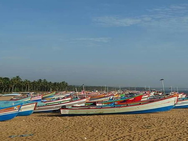 പൂന്തുറയിൽ ബോട്ടപകടം; ഒരാളുടെ മൃതദേഹം കണ്ടെത്തി