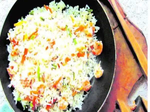 നല്ല സ്വദിഷ്ഠമായ പ്രോൺസ് ഗീ റൈസ്