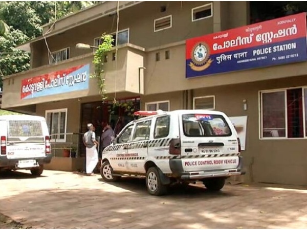 കരിപ്പൂര്‍ സ്വര്‍ണ്ണക്കടത്ത് കേസില്‍ കൊടുവള്ളി സംഘത്തെ തേടി കസ്റ്റംസ്.