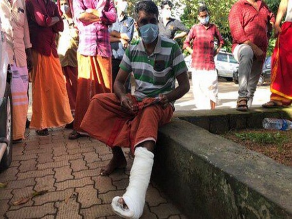 കോട്ടയം മെഡിക്കൽ കോളജിൽ കൂട്ടിരിപ്പുകാരന്റെ കാലിന് പൊട്ടലേറ്റ സംഭവം; എസ് ഐയ്ക്ക് സസ്പെൻഷൻ