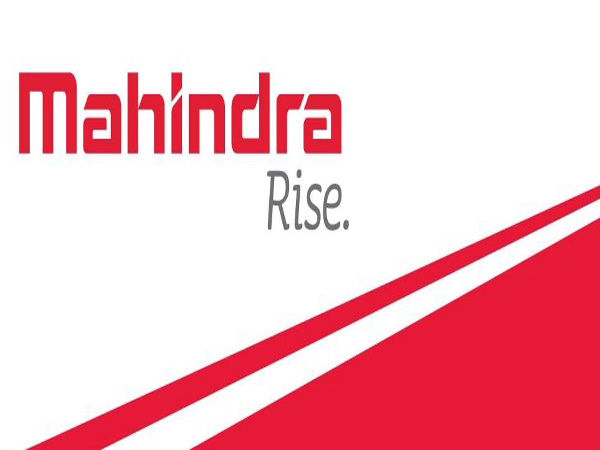 ബൊലേറോ ക്യാമ്പര്‍ ഗോള്‍ഡ് ലക്ഷ്വറി ക്യാമ്പര്‍ ട്രക്കുകള്‍ നിര്‍മ്മിക്കാന്‍ ക്യാമ്പര്‍വാന്‍ ഫാക്ടറിയുമായി ധാരണാപത്രം ഒപ്പുവച്ച് മഹീന്ദ്ര