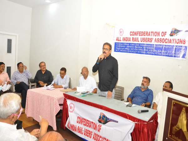 റെയില്‍വെ ബഡ്ജറ്റ് അടുത്ത വര്‍ഷം മുതല്‍ പുനരാരംഭിക്കണം;കോണ്‍ഫെഡറേഷന്‍ ഓഫ് ഓള്‍ ഇന്ത്യ റെയില്‍ യൂസേഴ്‌സ് അസോസിയേഷന്‍