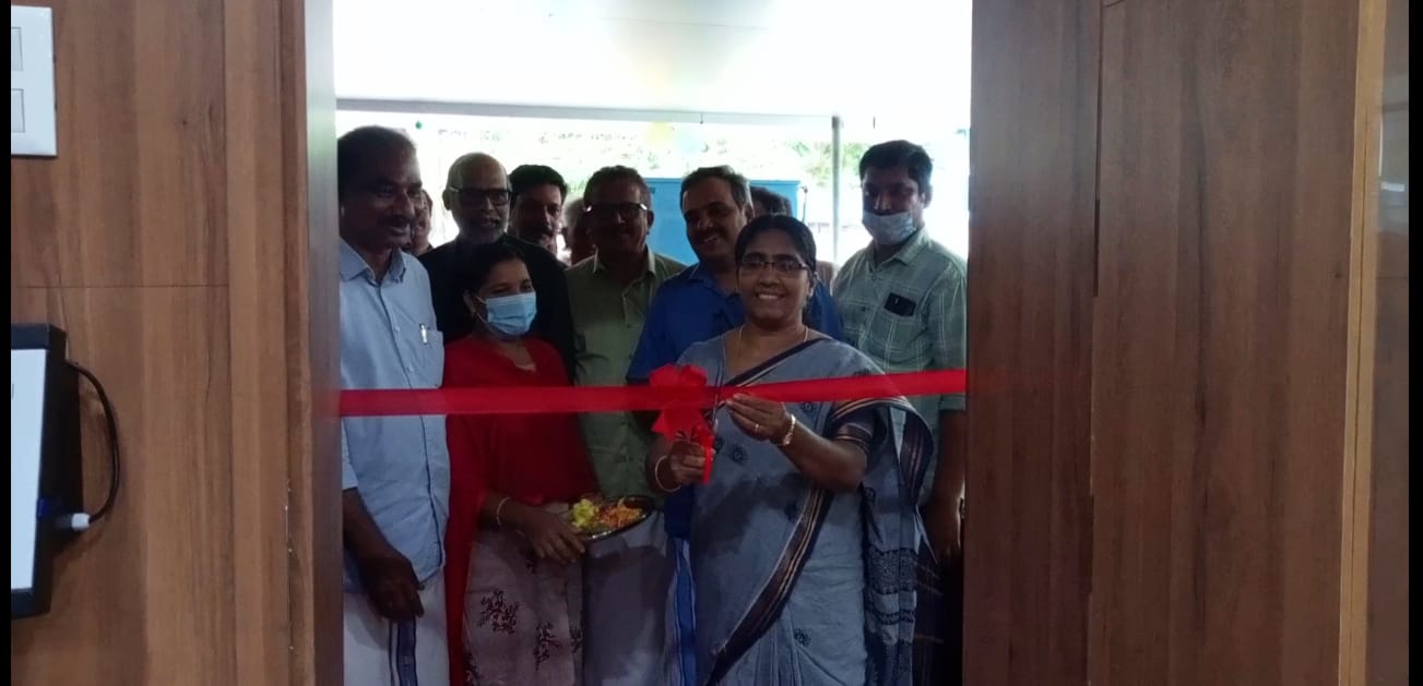 കൊയിലാണ്ടി നഗരസഭ നവീകരിച്ച  ജന സേവന കേന്ദ്രം ഉത്ഘാടനം ചെയ്തു