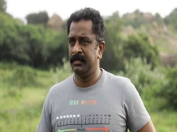 നഗ്നതാ പ്രദര്‍ശനം നടത്തിയ കേസില്‍ നടന്‍ ശ്രീജിത്ത് രവിക്ക് ജാമ്യം നിഷേധിച്ചു.