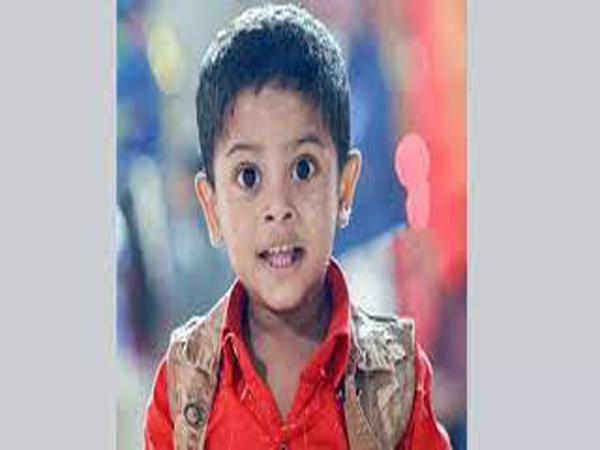 കോഴിക്കോട് മുക്കത്ത് കിടക്ക ദേഹത്തുവീണ് രണ്ടു വയസുകാരൻ മരിച്ചു