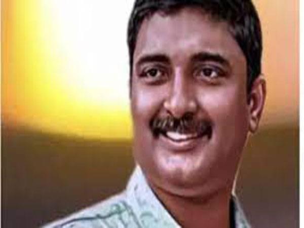 തൃശൂർ കയ്പമംഗലത്ത് വാഹനാപകടത്തിൽ പൊലീസുകാരൻ മരിച്ചു