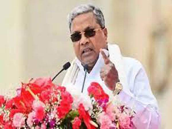 റിക്രൂട്ട്മെന്റ് പരീക്ഷകളിൽ ഉദ്യോഗാർത്ഥികൾക്ക് ഹിജാബ് ധരിക്കാൻ അനുമതി നൽകുമെന്ന് കർണാടക സർക്കാർ
