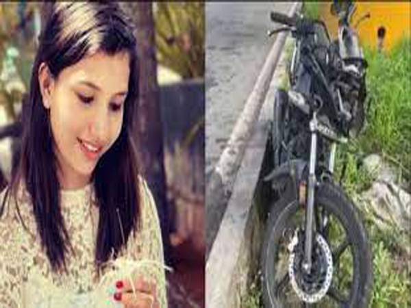 ആലുവയിൽ ബൈക്കുകൾ കൂട്ടിയിടിച്ച് യുവതി മരിച്ചു