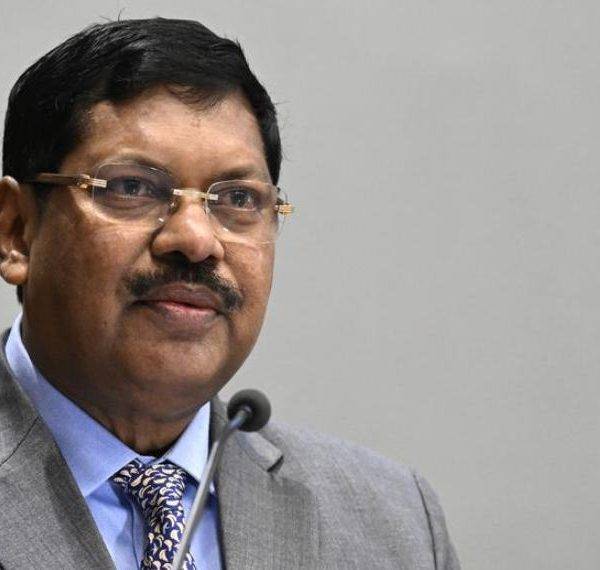 ഉത്തർപ്രദേശിൽ ബുൾഡോസർ രാജ് തടഞ്ഞതിൽ ചീഫ് ജസ്റ്റിസ് ബി ആർ ഗവായ്