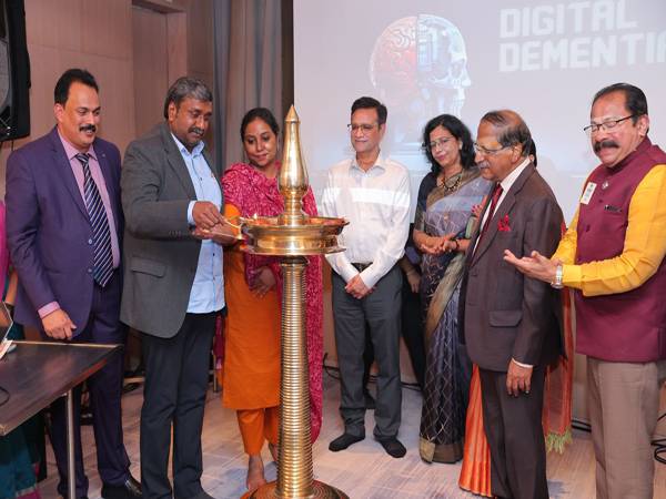 മണപ്പുറം ഫൗണ്ടേഷന്റെ ‘ഡിജിറ്റല്‍ ഡിമെന്‍ഷ്യ’ ബോധവല്‍ക്കരണ പരിപാടിക്ക് ബെംഗളൂരുവില്‍ തുടക്കം