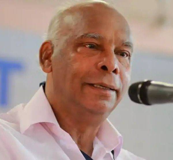 കാരശേരി സർവീസ് സഹകരണ ബാങ്ക് ചെയർമാൻ എൻ.കെ. അബ്ദുറഹ്മാനെ പുറത്താക്കി കെപിസിസി പ്രസിഡന്റ്