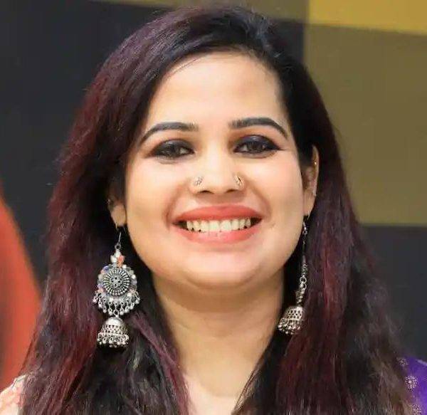 ഷാഫി പറമ്ബിലിനുമെതിരെയുള്ള രൂക്ഷ വിമര്‍ശനം;കെപിസിസി സംസ്‌കാര സാഹിതിയുടെ ഔദ്യോഗിക വാട്സ്‌ആപ്പ് ഗ്രൂപ്പില്‍ നിന്ന് ഷഹനാസിനെ പുറത്താക്കി