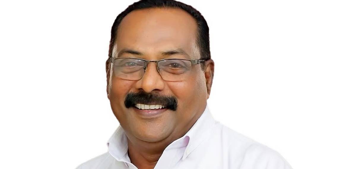 വാഹനാപകടത്തില്‍ സിപിഐഎം വിമത സ്ഥാനാര്‍ത്ഥിക്ക് ഗുരുതര പരിക്ക്