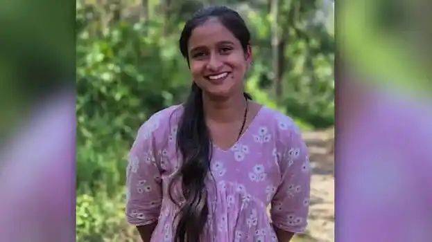 സ്‌കൂള്‍ കെട്ടിടത്തില്‍ നിന്ന് ചാടി ഗുരുതരാവസ്ഥയില്‍ ചികിത്സയിലായിരുന്ന വിദ്യാർത്ഥിനി മരിച്ചു