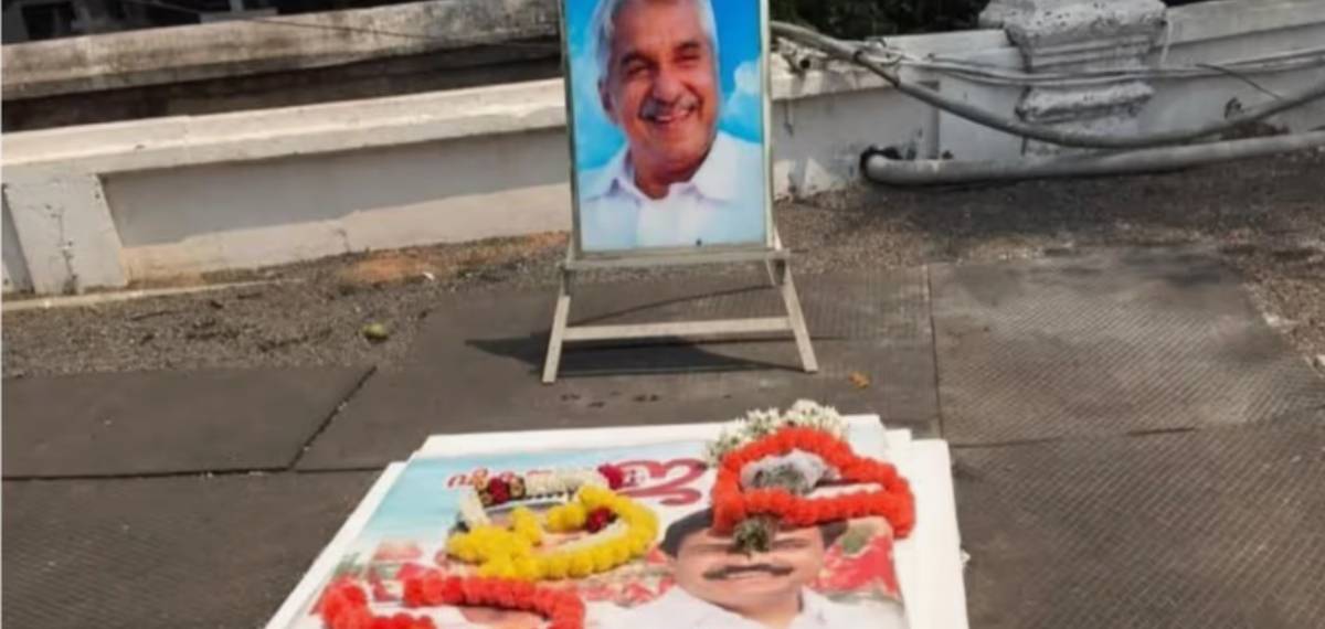 ഉമ്മന്ചാണ്ടിയുടെ കല്ലറയില് എല്ഡിഎഫ് ജാഥയുടെ പോസ്റ്റര് കണ്ടെത്തി