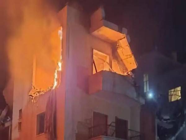 ലെബനനിൽ ഇസ്‌റാഈല്‍ നടത്തിയ വ്യോമാക്രമണത്തില്‍ 12 ഓളം പേര്‍ കൊല്ലപ്പെട്ടു