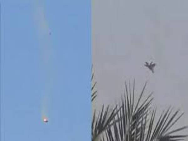 കുവൈത്തിൽ അമേരിക്കൻ നിർമിത അത്യാധുനിക യുദ്ധവിമാനം എഫ്-15 തകർന്ന് വീണു