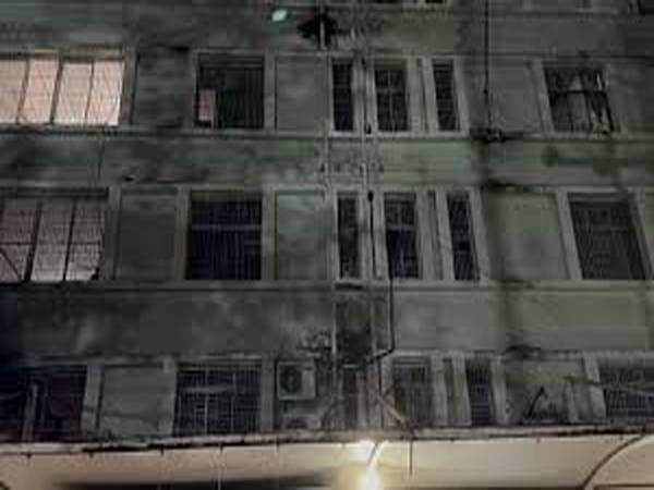 ഒഡീഷയില്‍ മെഡിക്കല്‍ കോളജ് ഐസിയുവില്‍ തീപിടിത്തം; 10 രോഗികള്‍ വെന്തുമരിച്ചു; നിരവധി പേര്‍ക്ക് പൊള്ളലേറ്റു