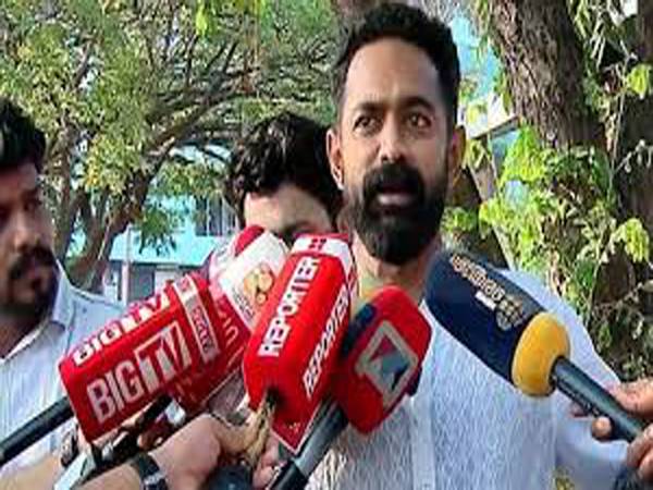 രമേഷ് പിഷാരടിയുടെ പ്രചാരണത്തിന് പോകണമെന്നുണ്ട്;