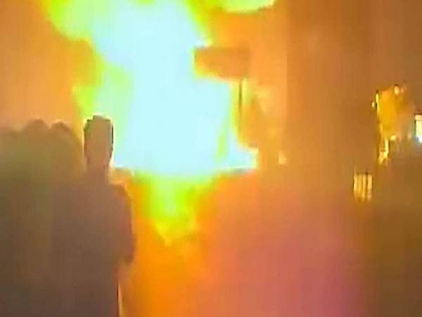 കൊച്ചിയില്‍ എടയാര്‍ വ്യവസായ സ്ഥാപനത്തിലുണ്ടായ തീപിടിത്തത്തില്‍ ഒരു മരണം