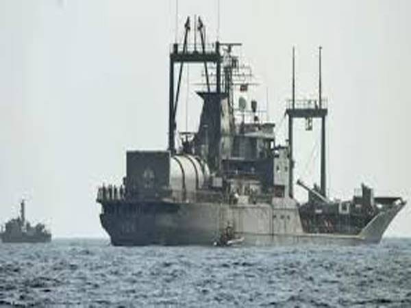 കൊച്ചിയിൽ നങ്കൂരമിട്ട ഇറാൻ പടക്കപ്പലിലെ നാവികർ മടങ്ങി