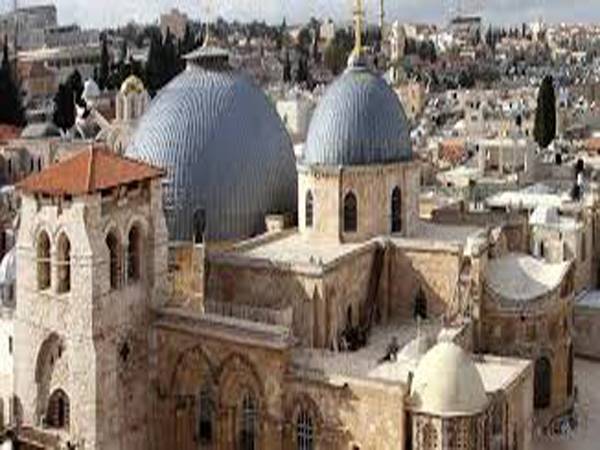 ഓശാന ദിനത്തില്‍ മതപുരോഹിതര്‍ക്ക് പളളിയില്‍ പ്രവേശനം നിഷേധിച്ച ഇസ്രയേല്‍ പൊലീസിന്‍റെ നടപടിക്കെതിരെ വ്യാപക വിമർശനം