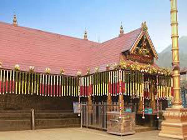 ശബരിമല ഉത്സവത്തിന് കൊടിയേറി; 31ന് പള്ളിവേട്ട, ഏപ്രില്‍ ഒന്നിന് ആറാട്ട്