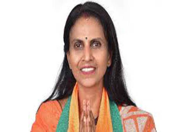 നിയമസഭാ തെരഞ്ഞെടുപ്പില്‍ മത്സരിക്കാനില്ലെന്ന തീരുമാനത്തില്‍ നിന്ന് മാറി ആര്‍ ശ്രീലേഖ