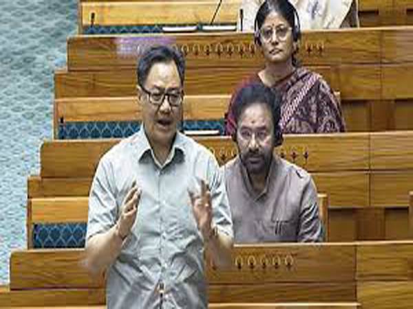 എഫ്‌സിആര്‍എ നിയമ ഭേദഗതി ബില്‍ അവതരണം മാറ്റി കേന്ദ്രസര്‍ക്കാര്‍; പാര്‍ലമെന്‍റില്‍ പ്രതിപക്ഷ ബഹളം